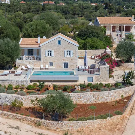 Fiscardo Luxury Stone Alex ,with Sunset View! فيلة