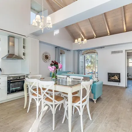 Fiscardo Luxury Stone Alex ,with Sunset View! *